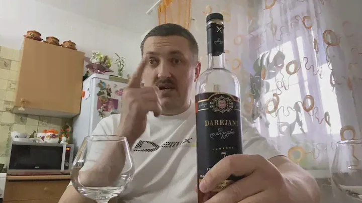 Грузинский коньяк Дареджани 7 лет. Подробный разбор и сравнение.