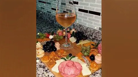 Wine and food. Loire Valley rosé with pairing. Розовое вино из долины Луары и моя гастрономия. 酒和食物.